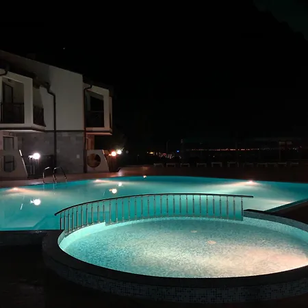 Menada Imperial Heights Апартаменти