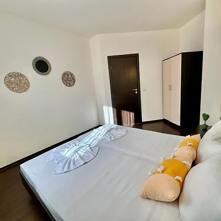 Menada Imperial Heights Апартаменти Сонячний Берег