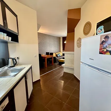 Menada Imperial Heights Апартаменти