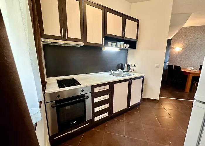 Menada Imperial Heights Apartment